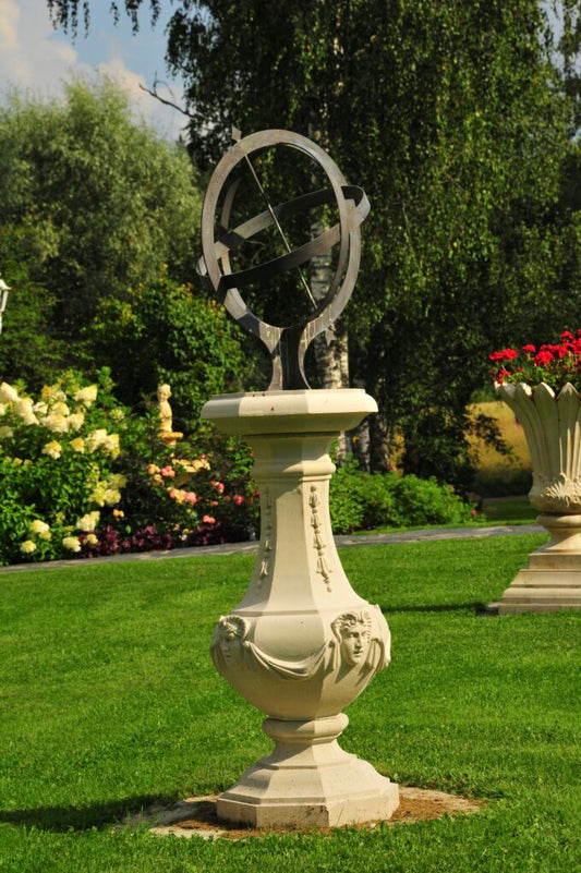 Adam Sundial Plinth D130